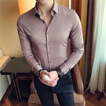 2018 cămașă nouă de sex masculin coreean Subțire cu mâneci lungi tendință sălbatic frumos gratuit fierbinte anti-rid Britanic vânt tricou de culoare solidă