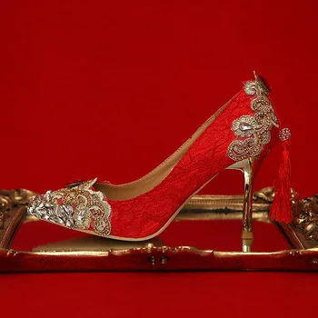 Femei Dantelă Roșie Pantofi de Nunta cu Aur de Metal și Cristale Subliniat Deget de la picior Toc Pompe Rochie de Mireasa, domnisoara de Onoare Strasuri
