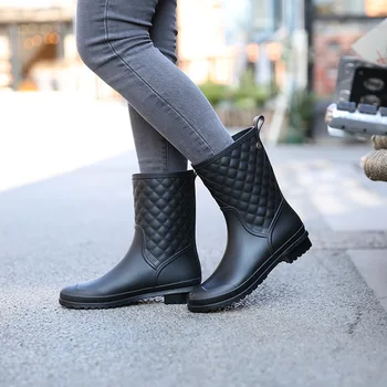 Femei din PVC Glezna Cizme de Ploaie Impermeabil Pantofi de Apă Pură, de Culoare Femeie Rainboots în aer liber Wellies Slip-on Ploioasă de Pantofi 36-41 Plus dimensiune