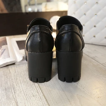 2019 Britanic pantofi pentru femei colegiul vânt dur, direct pantofi cu capul rotund, cu toc înalt pantofi Bullock dantela, elevilor pantofi de piele.
