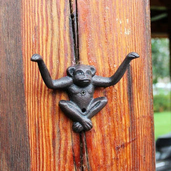 Antic Negru Maimuță Fonta Cârlig De Perete Cu 2 Umerase Casa Farm Accente Lucrate Manual Rustic Maimuță Figurine De Grădină Cârlige De Perete